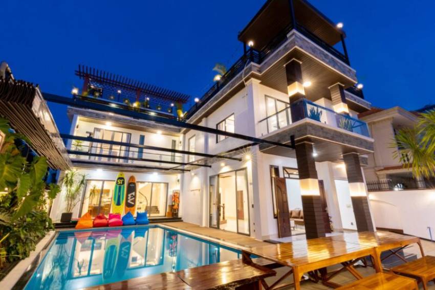 nên ở bãi trước hay bãi sau vũng tàu